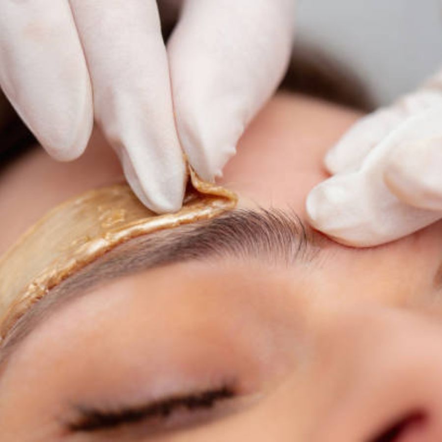 Advantages and disadvantages of Waxing Facial Hair dgtl