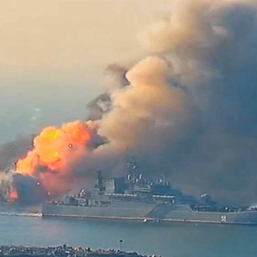 Russia takes revenge after three years of losing warship Moskva by sinking Ukraine's largest battleship with naval drone