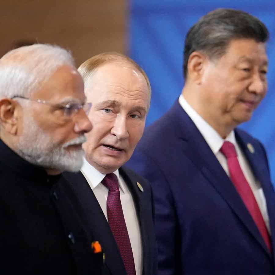 Ahead of SCO Summit Russian President Vladimir Putin says on strategic partnership in politics, economy and culture