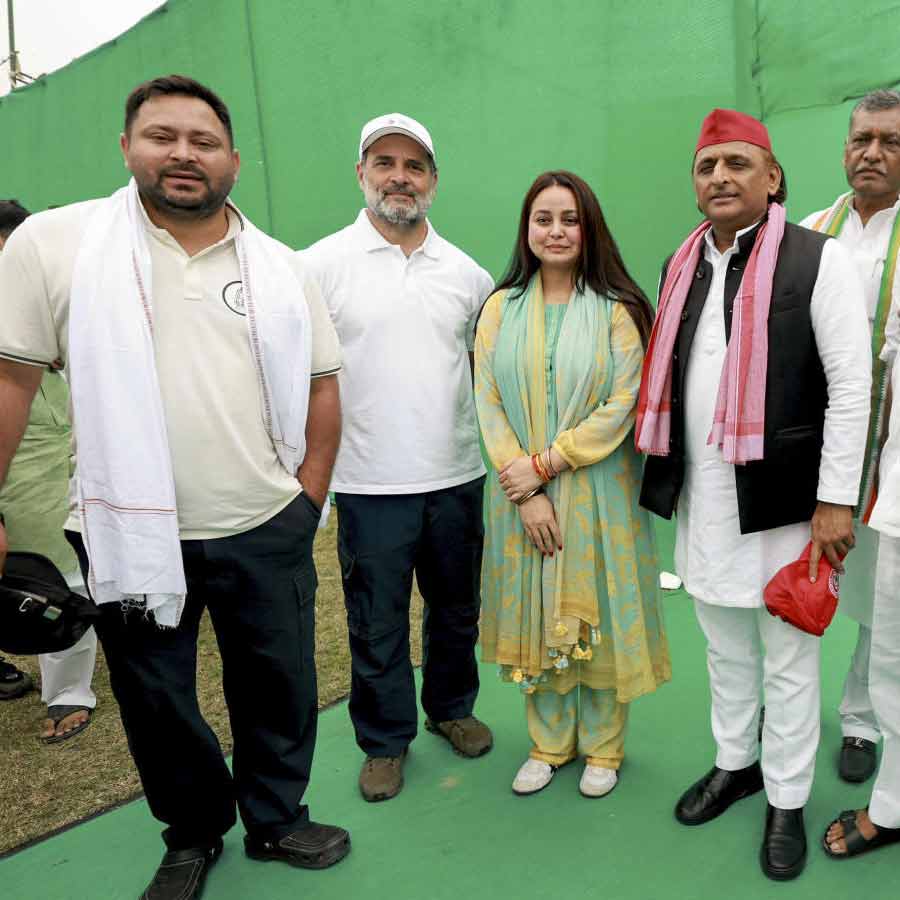 Samajwadi Party chief Akhilesh Yadav joins ‘Voter Adhikar Yatra’ in Bihar