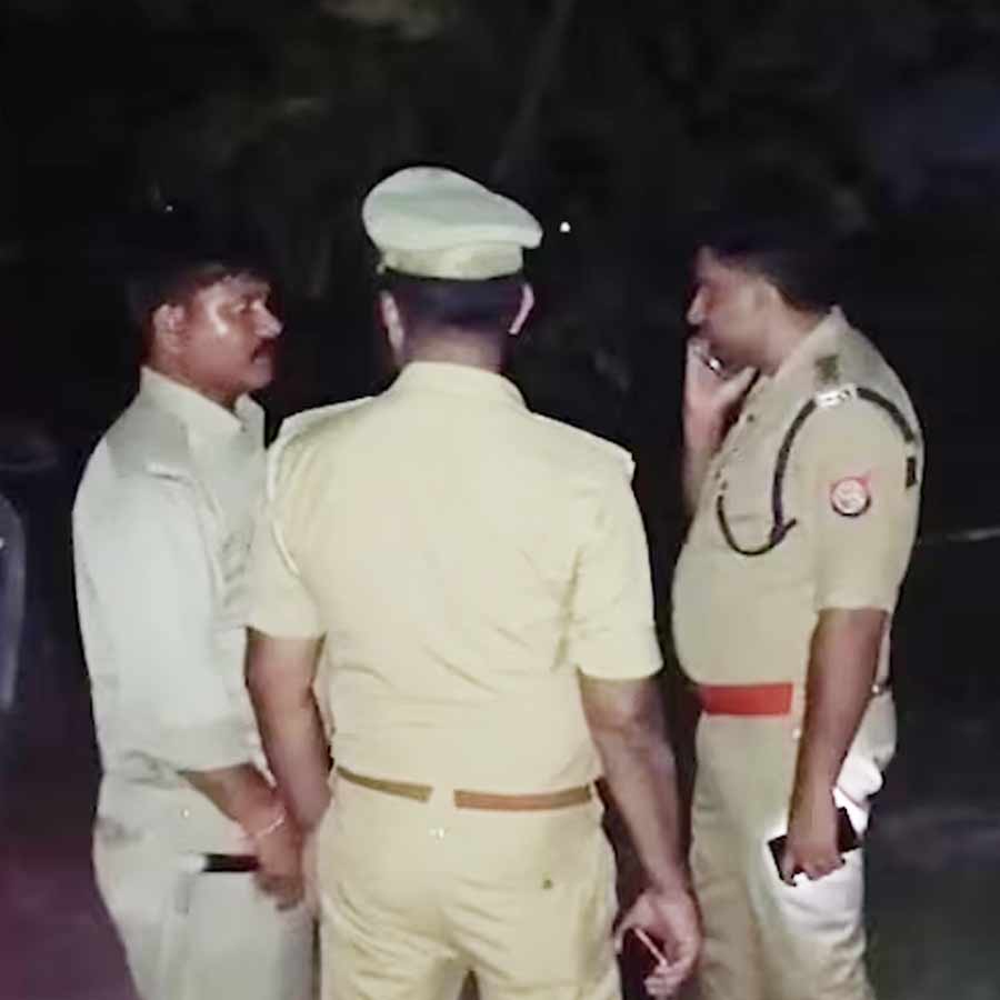 Police Encounter in Uttar Pradesh, three miscreants arrested dgtl
