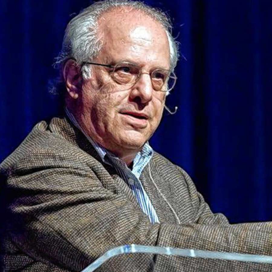 Donald Trump’s tariff war against India is criticized as mouse hitting elephant by US economist Richard Wolff 