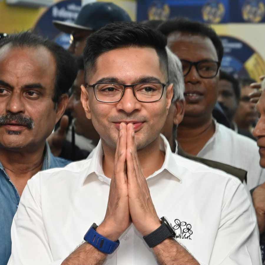 Abhishek Banerjee claims he has digital evidence of TMC delegation\\\'s meeting with Election Commission