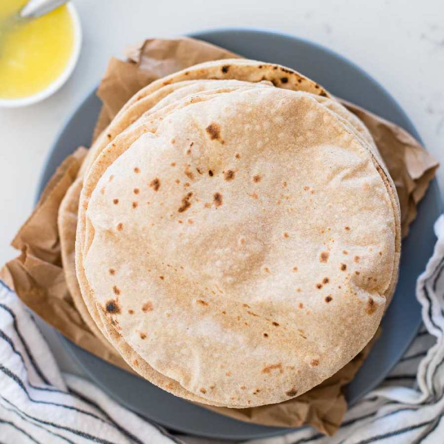 How to keep roti fresh in lunch box, A Roti packing Hacks gets Viral in the internet dgtl