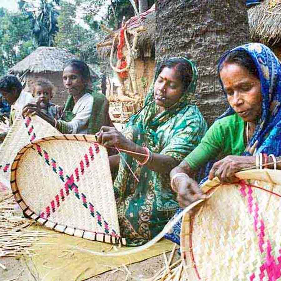 Bihar Government's donation to women help them to get Self reliant but West Bengal government's donation has no such usage as the amount is low