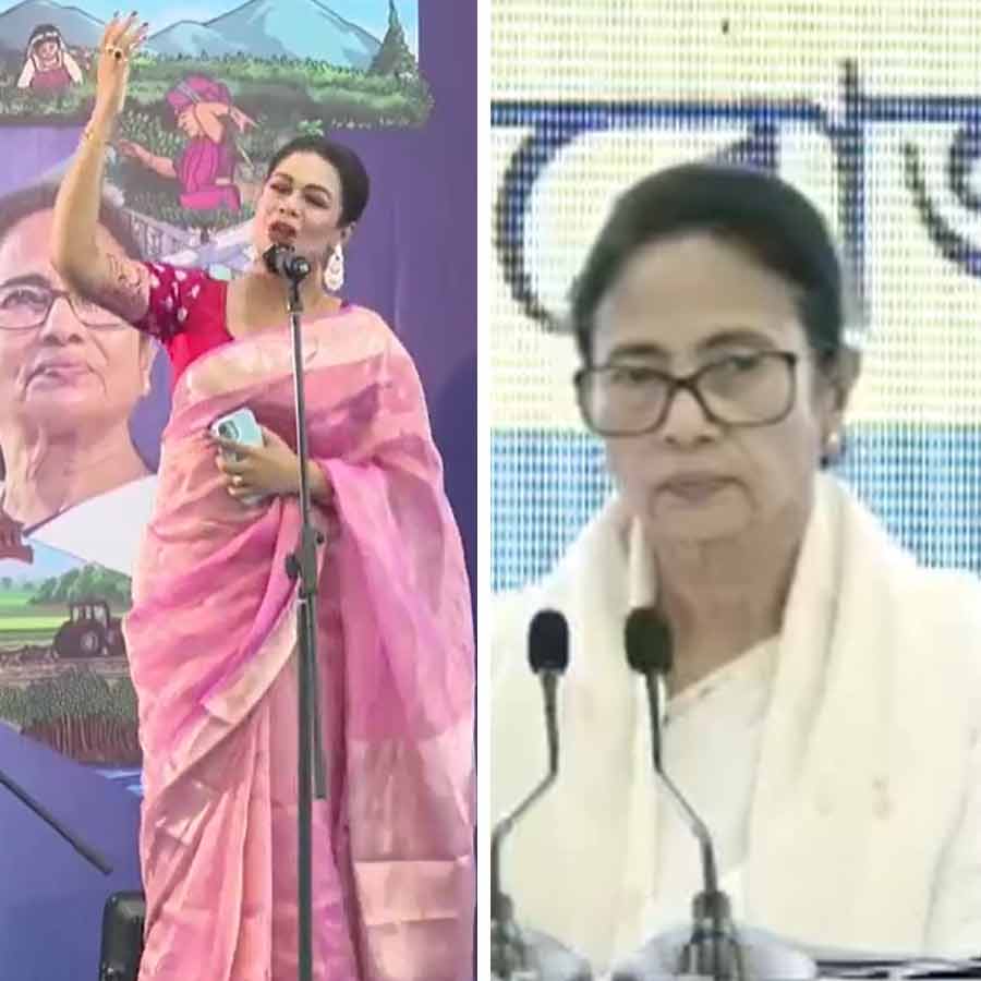Chief Minister Mamata Banerjee to present 15 years of work report card, Live update