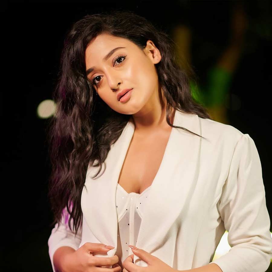 Speculations are actress Debadrita Basu will seen in new serial very soon dgtl