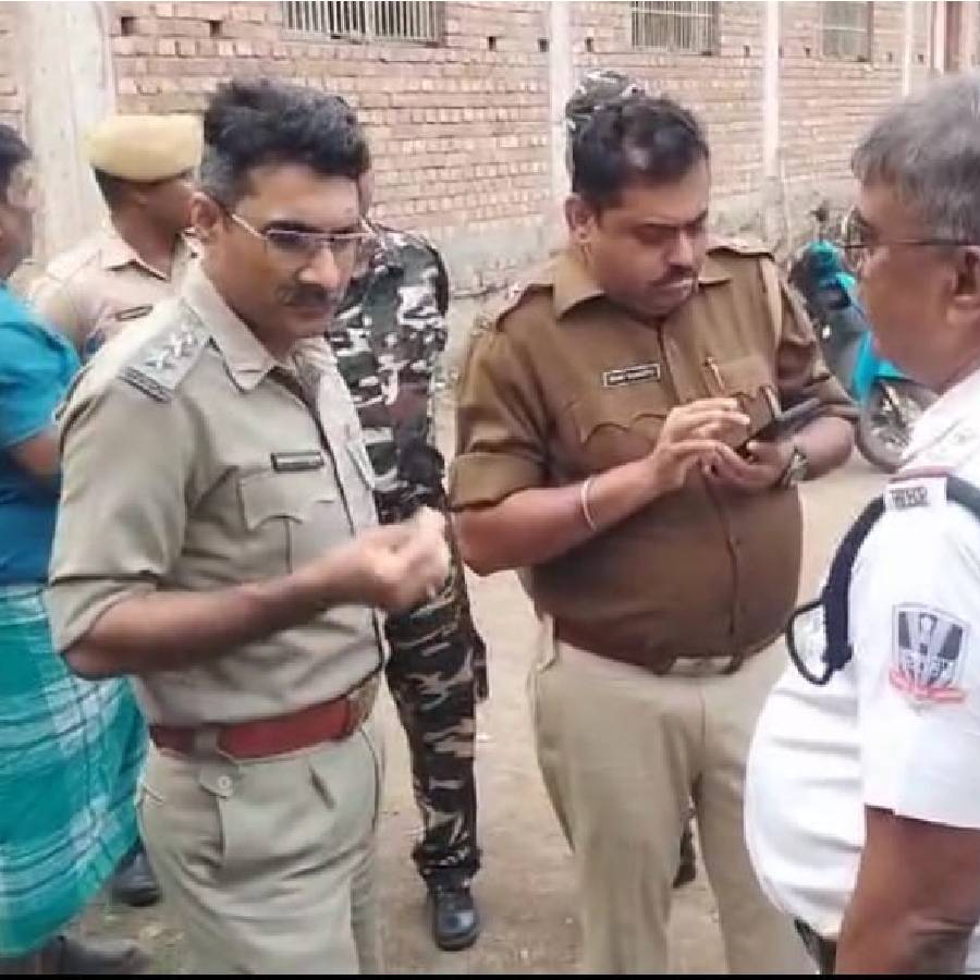 Bomb Blast In Howrah