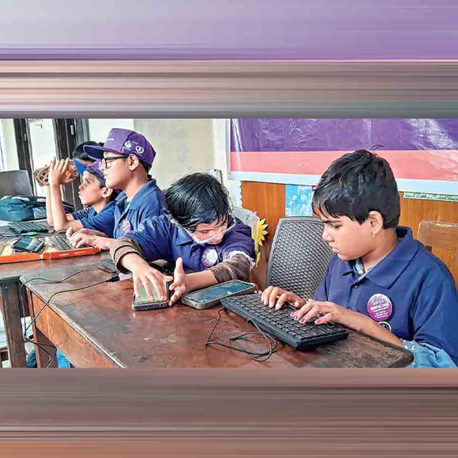 Purple Fair was organized by Narendrapur Ramakrishna Mission Blind Boys Academy