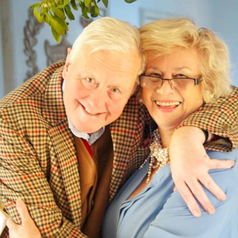 Old British Baronet looking for younger bride to get male heir, offers annual salary