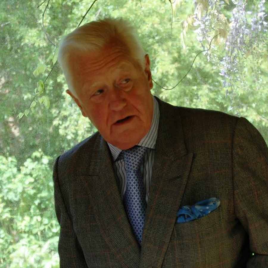 Old British Baronet looking for younger bride to get male heir, offers annual salary