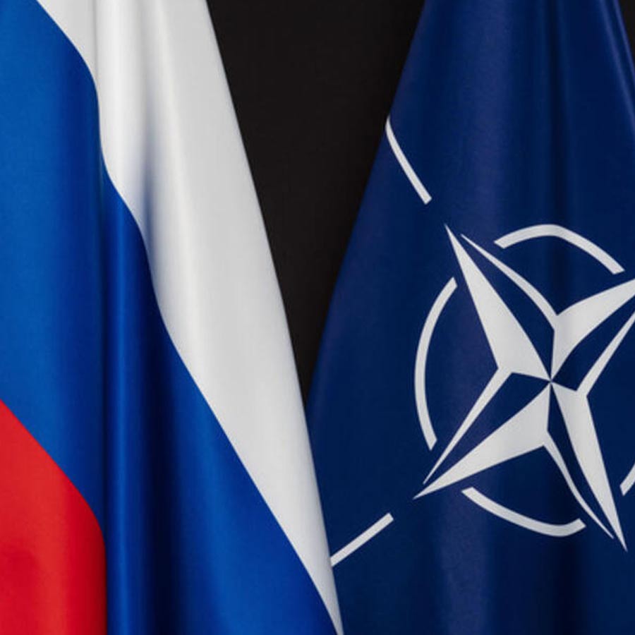 NATO considering pre-emptive attack on Russia 