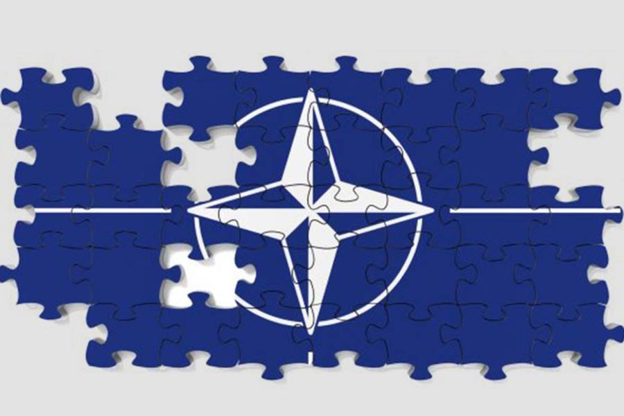 NATO considering pre-emptive attack on Russia 