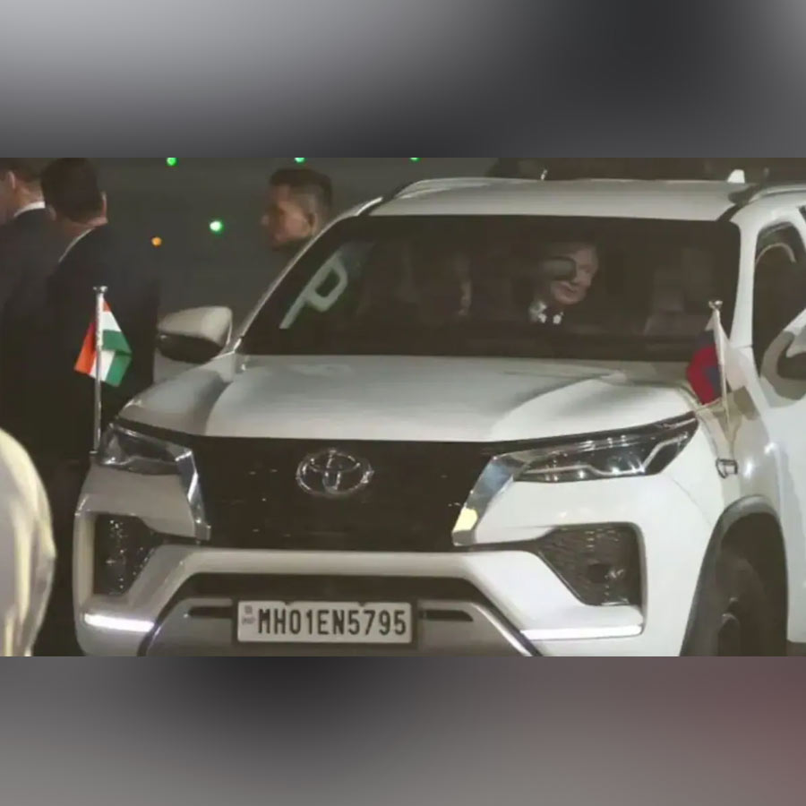Toyota Fortuner Sigma 4 MT Steals the Spotlight as PM Narendra Modi and Vladimir Putin  Ride Together in Delhi