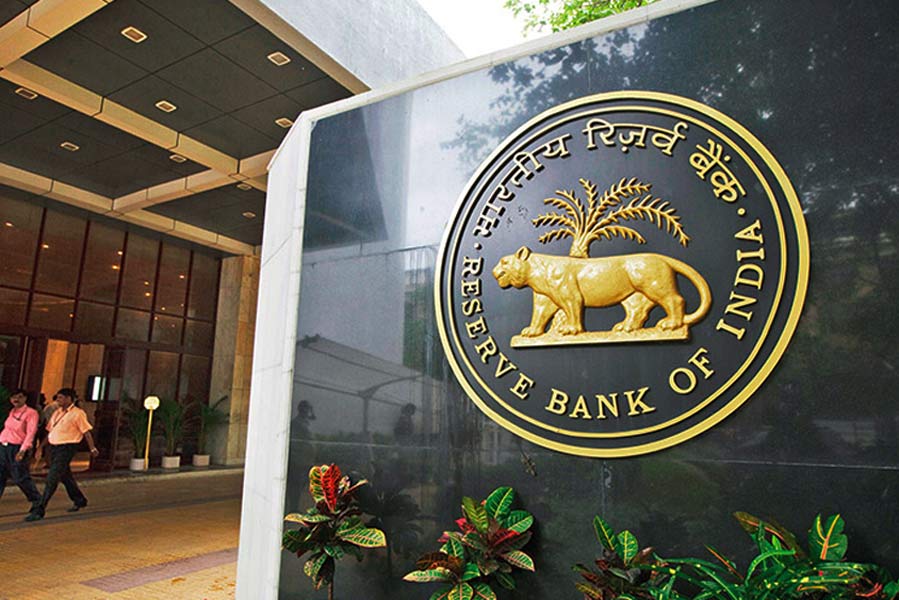 Investors may get zero interest in premature fixed deposit withdrawal, says RBI