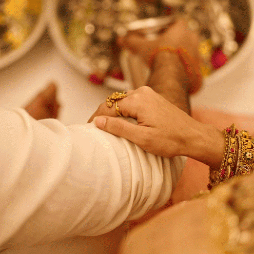 রণবীর-আলিয়ার নতুন বাড়িতে পুজোর কিছু মুহূর্ত।