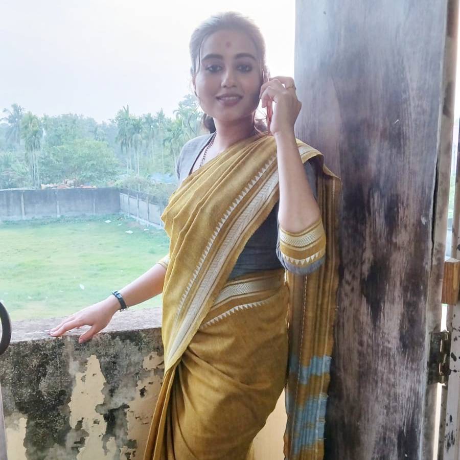 ধারাবাহিক ‘প্রফেসর বিদ্যা ব্যানার্জি’র সেটে স্বস্তিকা দত্ত।