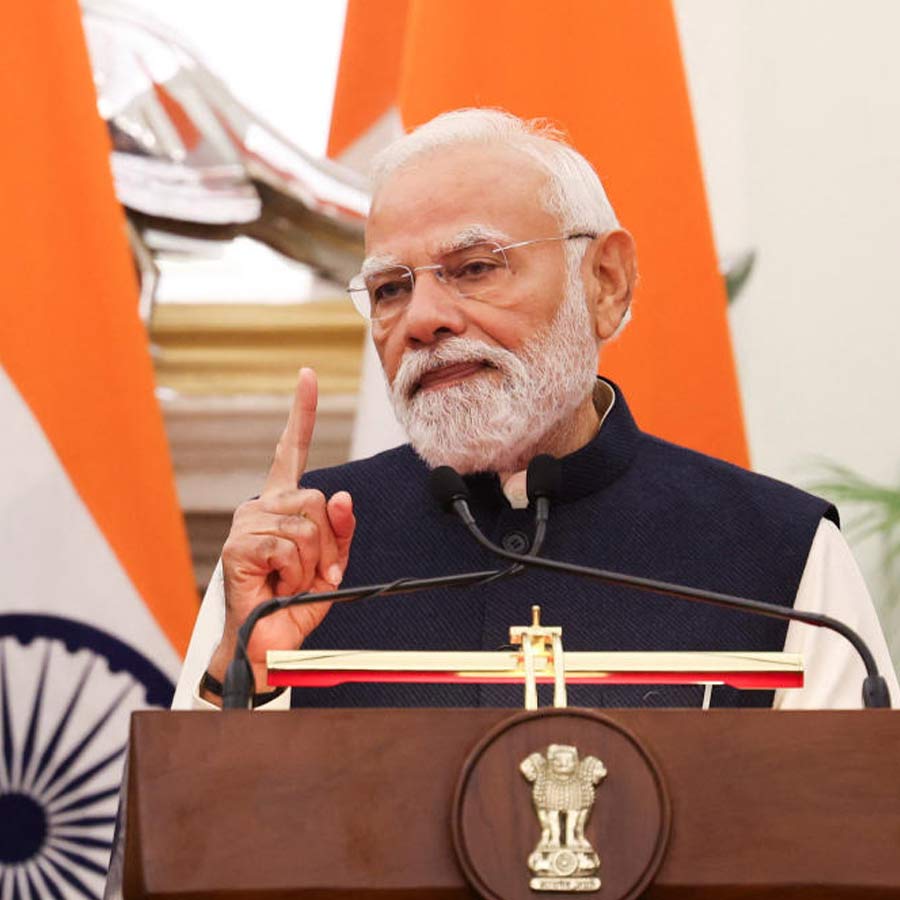 PM Narendra Modi first time met Vladimir Putin in 2001, photos go viral amid Russian President’s India visit