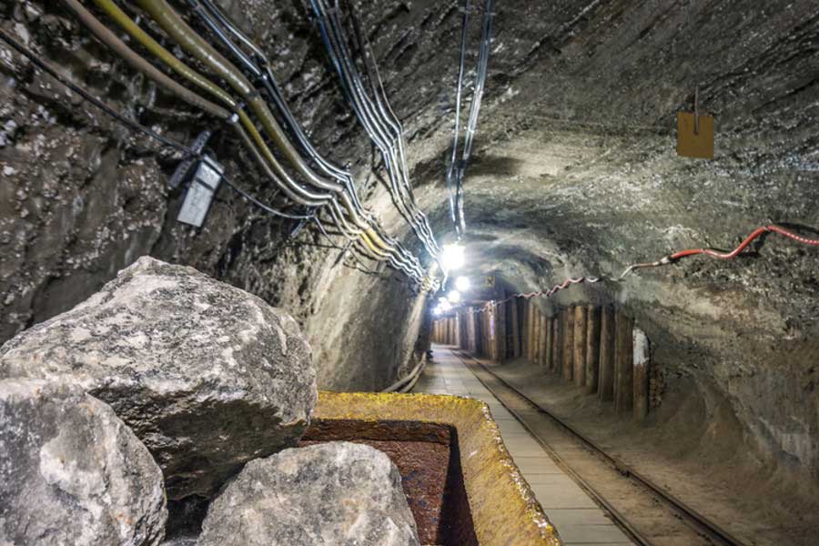 DRC and Rwanda signs peace deal under mediation of Donald Trump, how it benefits US 