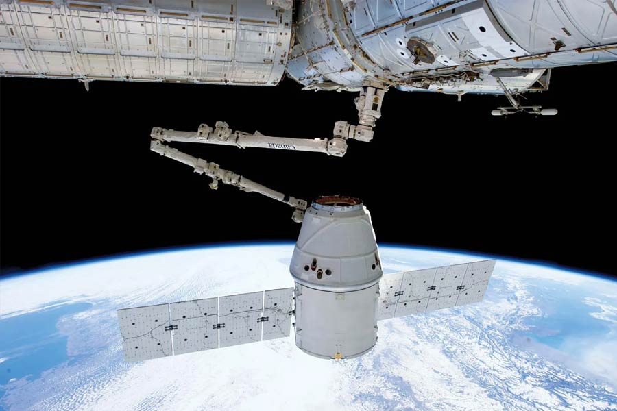 Vladimir Putin plan to sell advertising space on Russian spacecraft and launch vehicles