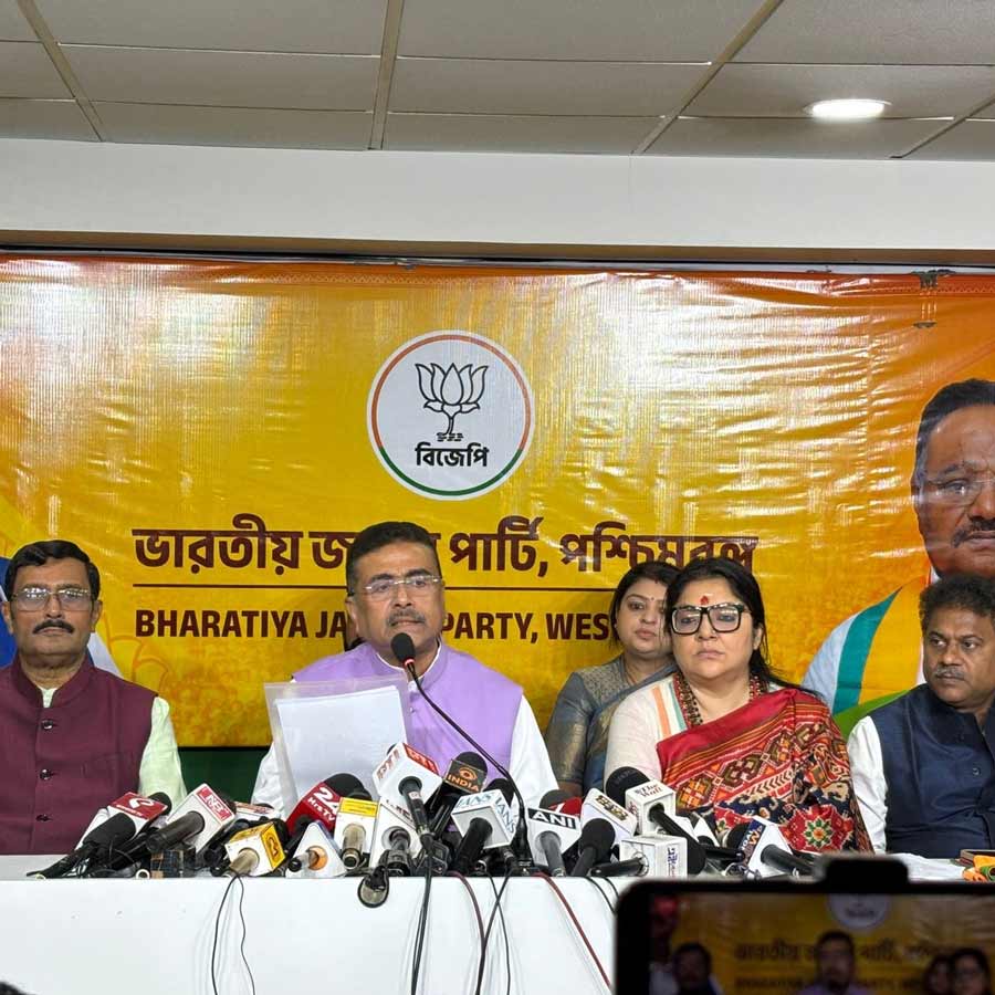 State Government in inauguration spree, alleges Suvendu Adhikari