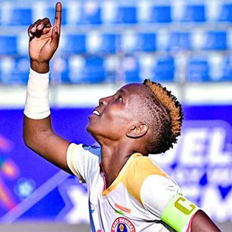 দুরন্ত: জোড়া গোল করে উল্লাস ফাজ়িলার।