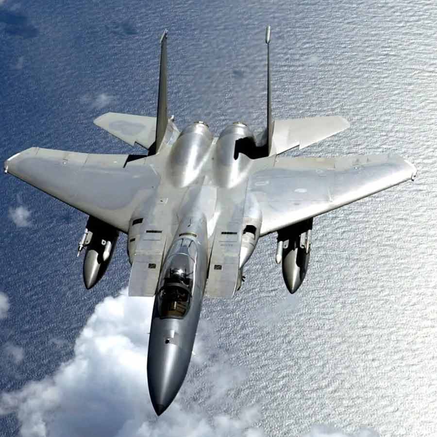 Beijing-Tokyo tension erupts amid Chinese Navy J-15 jets lock F-15 war planes of Japan 