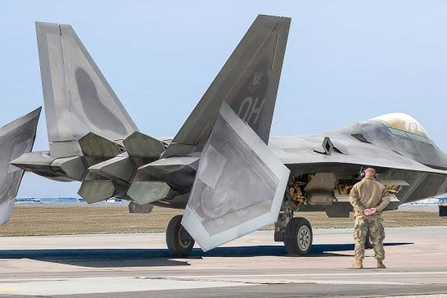 Beijing-Tokyo tension erupts amid Chinese Navy J-15 jets lock F-15 war planes of Japan 