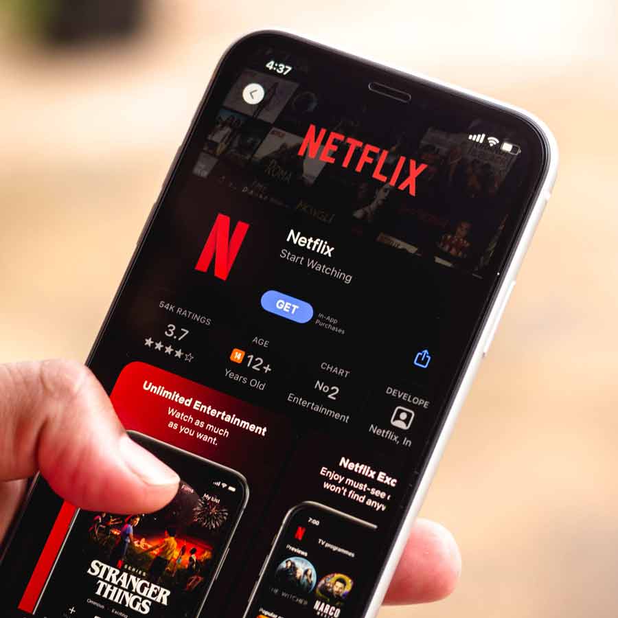 All need to know about why US President Donald Trump involving in Netflix and Warner Bros Bid