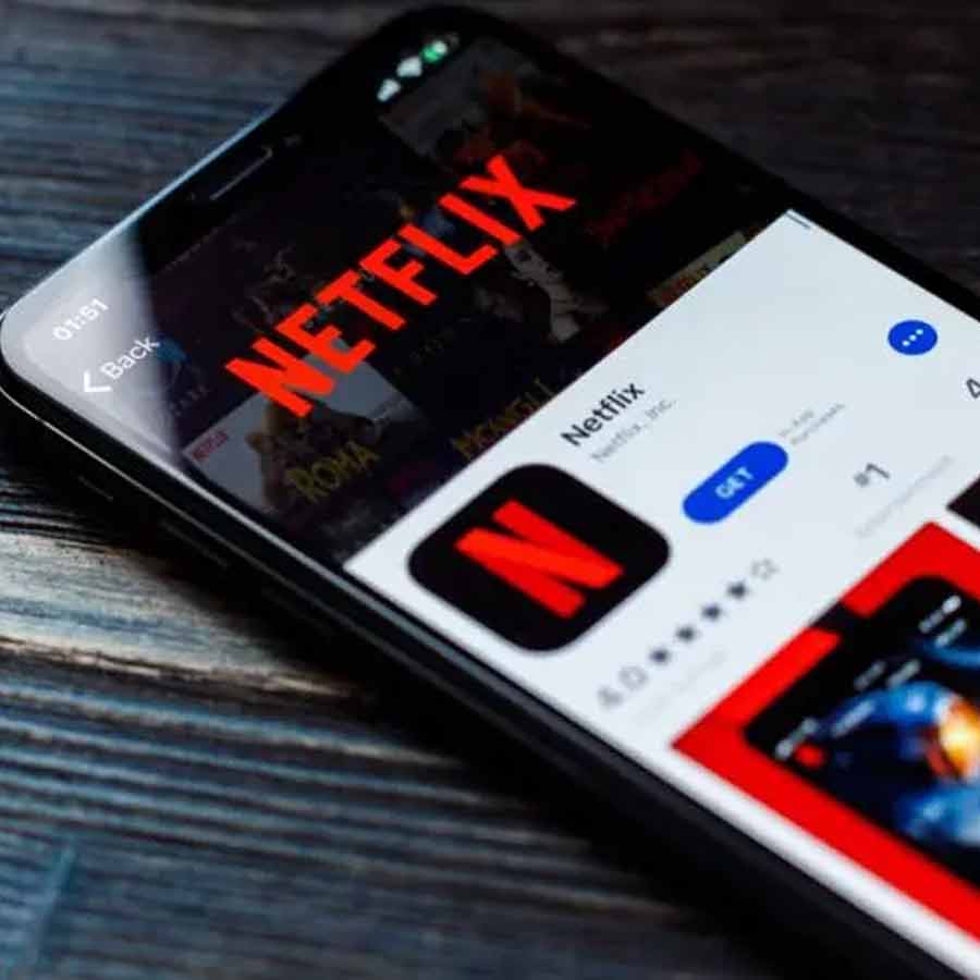 All need to know about why US President Donald Trump involving in Netflix and Warner Bros Bid