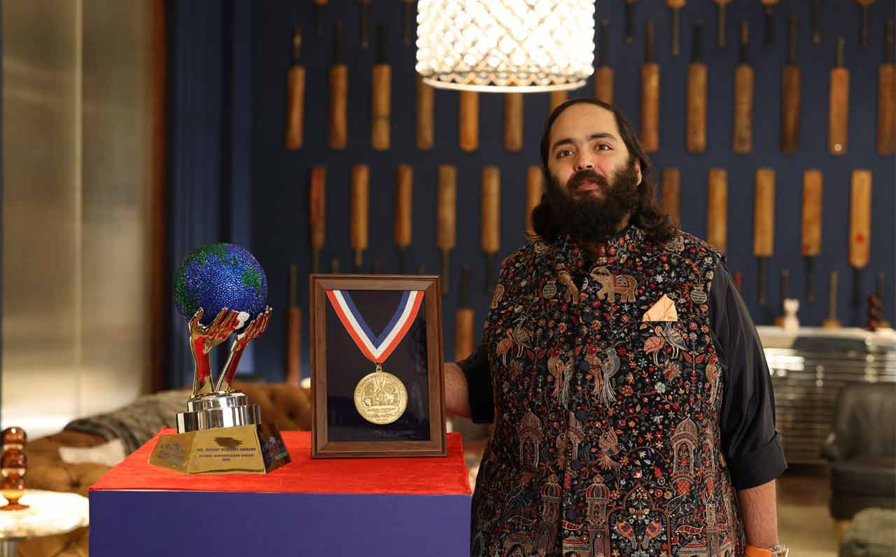 Global Humane Society presents Anant Ambani with Global Humanitarian Award for leadership in Wildlife conservation