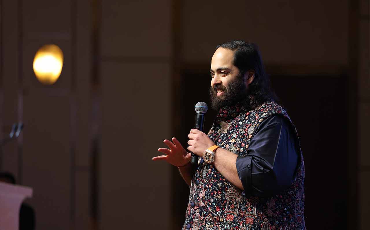 Global Humane Society presents Anant Ambani with Global Humanitarian Award for leadership in Wildlife conservation