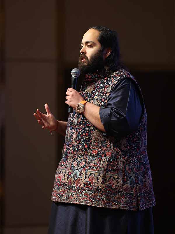 Global Humane Society presents Anant Ambani with Global Humanitarian Award for leadership in Wildlife conservation