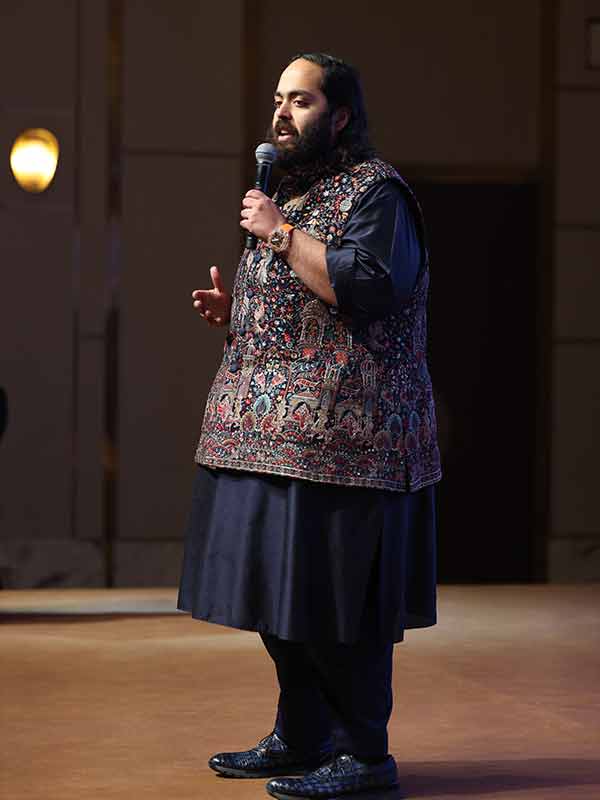 Global Humane Society presents Anant Ambani with Global Humanitarian Award for leadership in Wildlife conservation