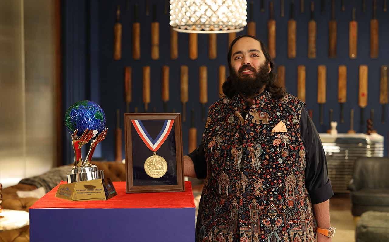 Global Humane Society presents Anant Ambani with Global Humanitarian Award for leadership in Wildlife conservation