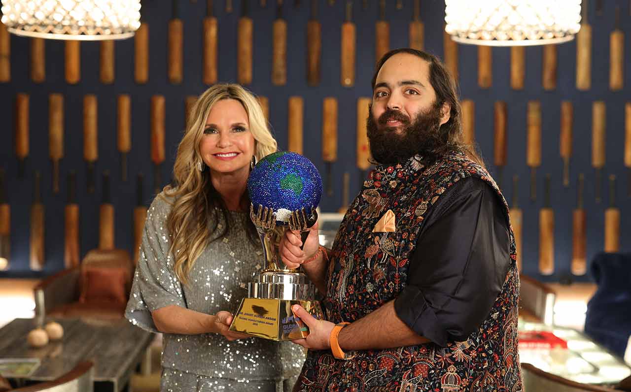 Global Humane Society presents Anant Ambani with Global Humanitarian Award for leadership in Wildlife conservation