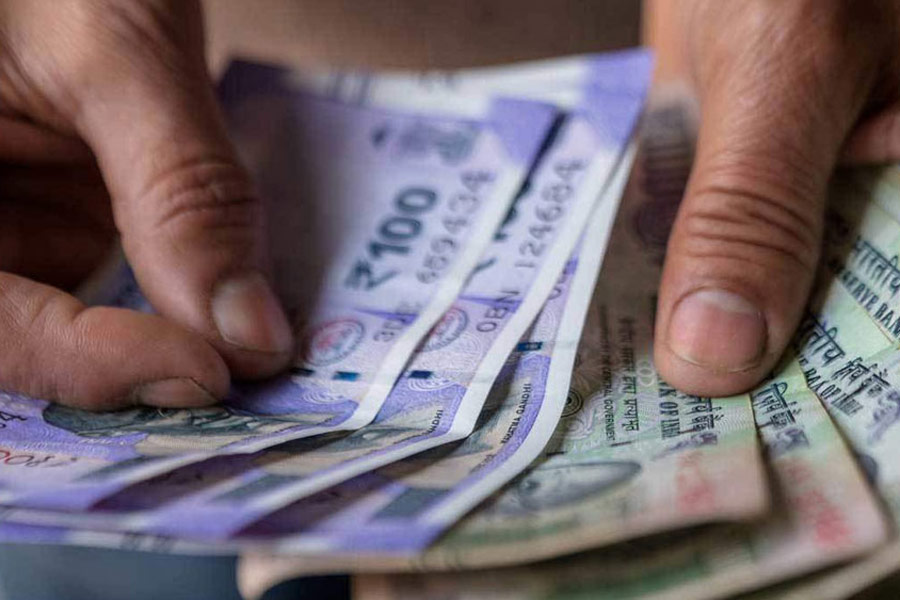 Rs 20 thousand to Rs 2 lakh cash transaction triggers 100 percent penalty in new law of Income Tax 
