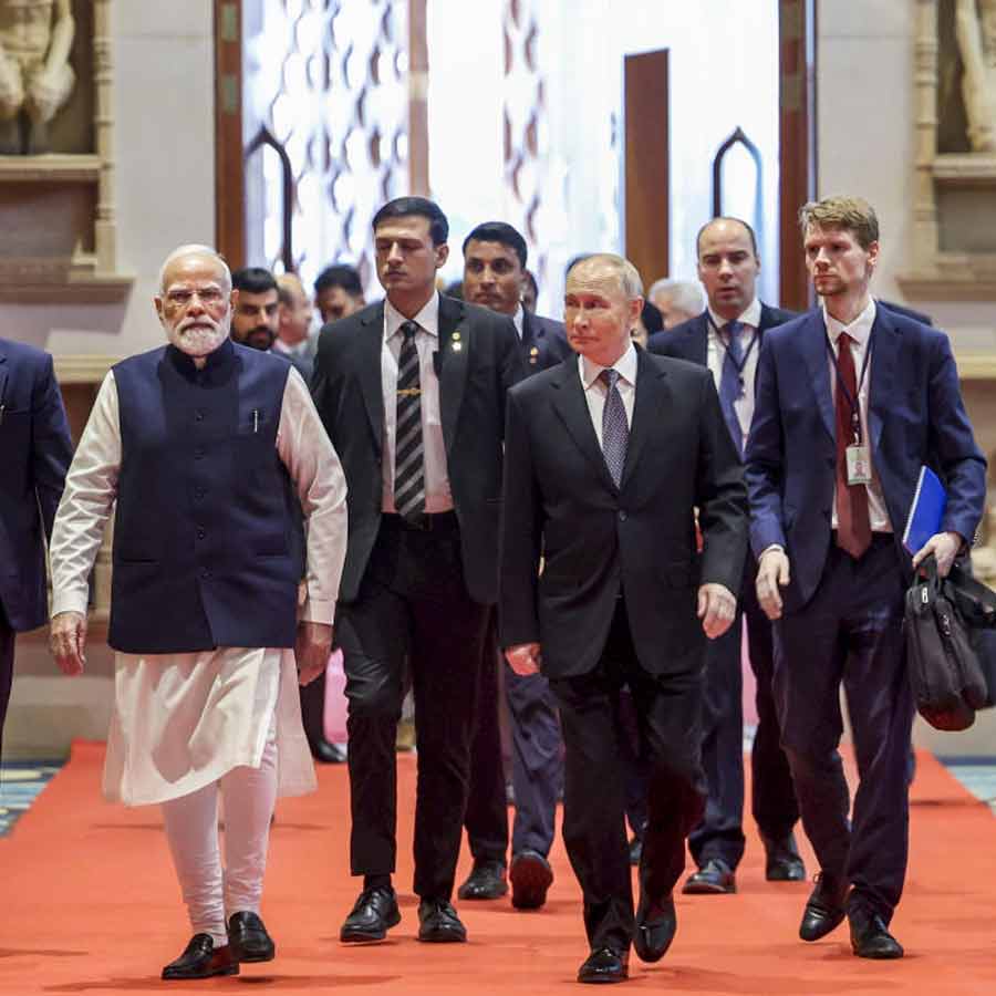 India did not sign for Su-57 or S-400 with Russia, what Delhi get from visit of Vladimir Putin