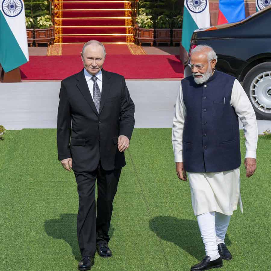 India did not sign for Su-57 or S-400 with Russia, what Delhi get from visit of Vladimir Putin