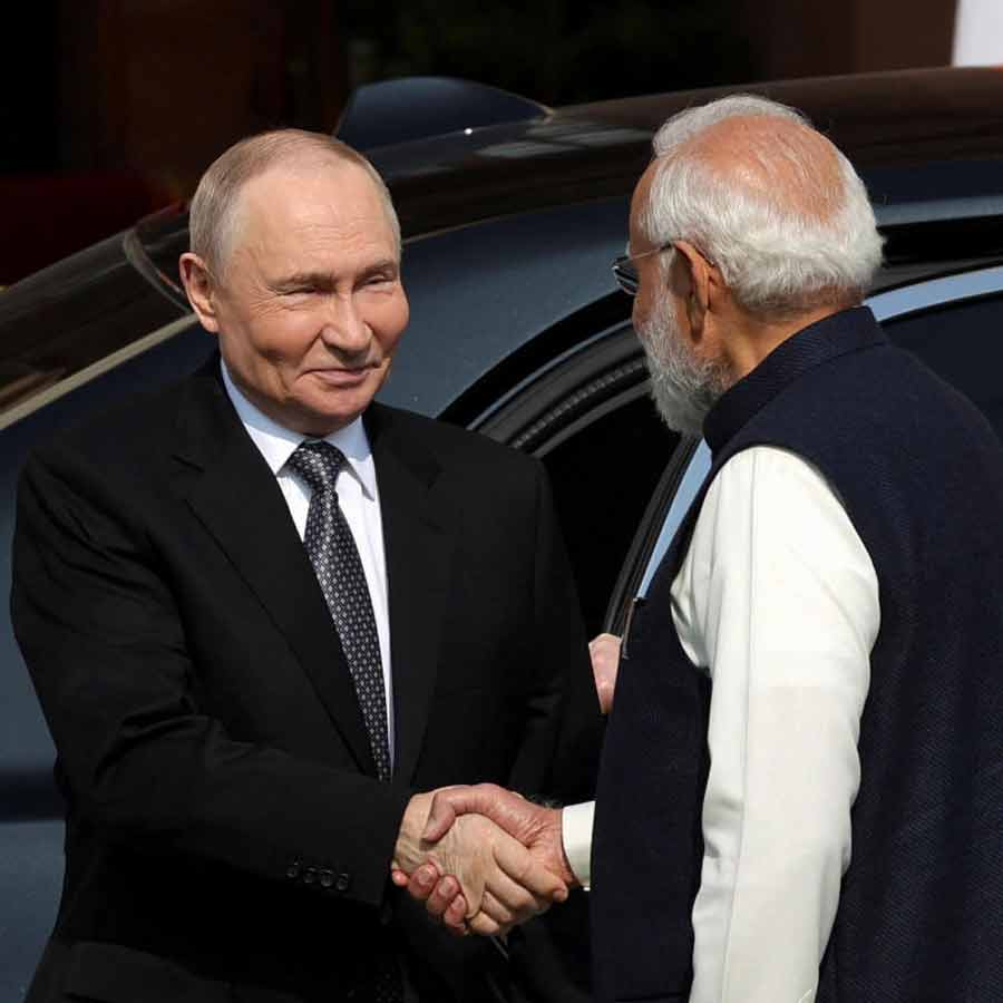 India did not sign for Su-57 or S-400 with Russia, what Delhi get from visit of Vladimir Putin