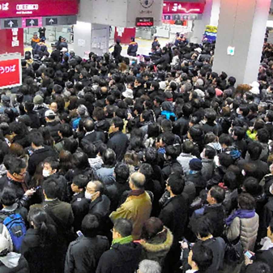 All need to know about Japan’s Shinjuku Station, known as Busiest station of the world