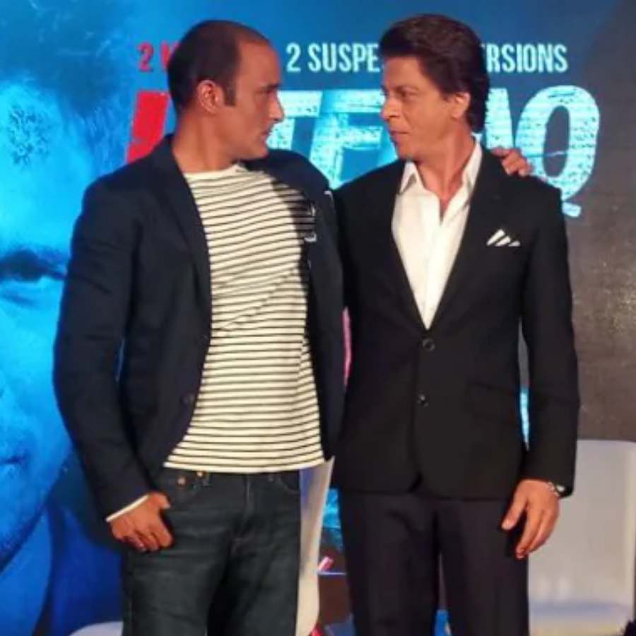 Shah Rukh Khan once commented on Akshay Khanna’s introvert nature