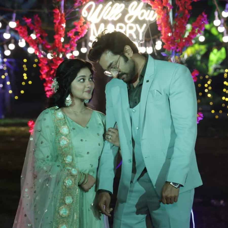 প্রথম পাঁচ থেকে ছিটকে গেল ‘চিরদিনই তুমি যে আমার’ ধারাবাহিকটি।