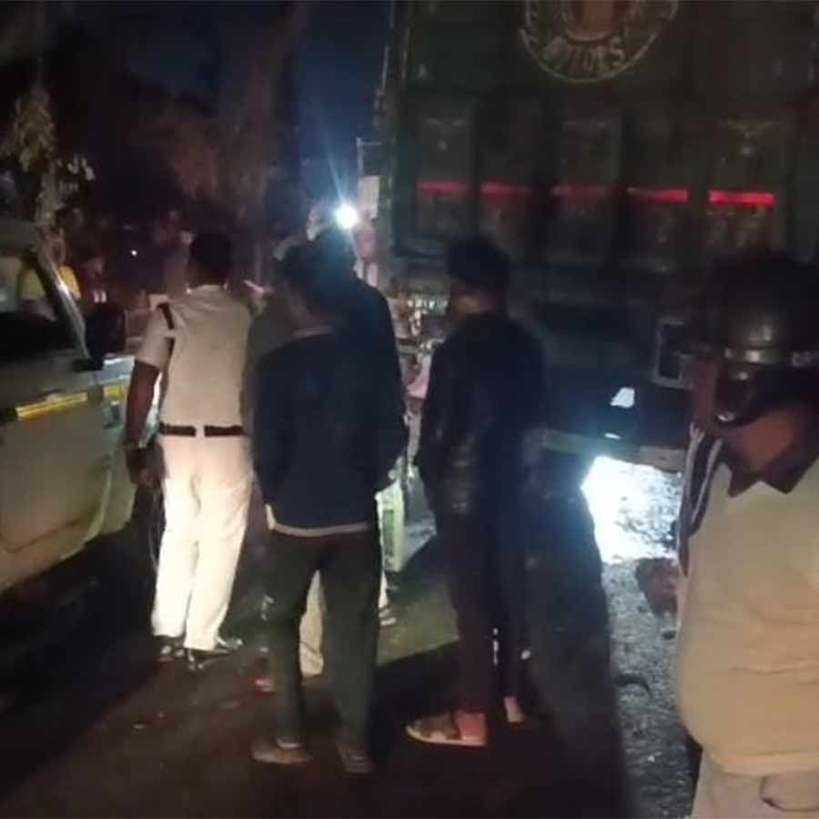 Kolkata Police ASI dies due to road accident in Bhangar dgtld