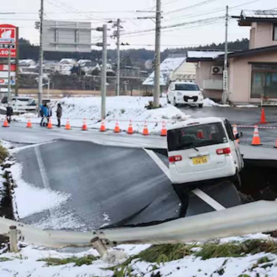 Japan issues tsunami advisory after 6.7 magnitude quake in country's north-east dgtl