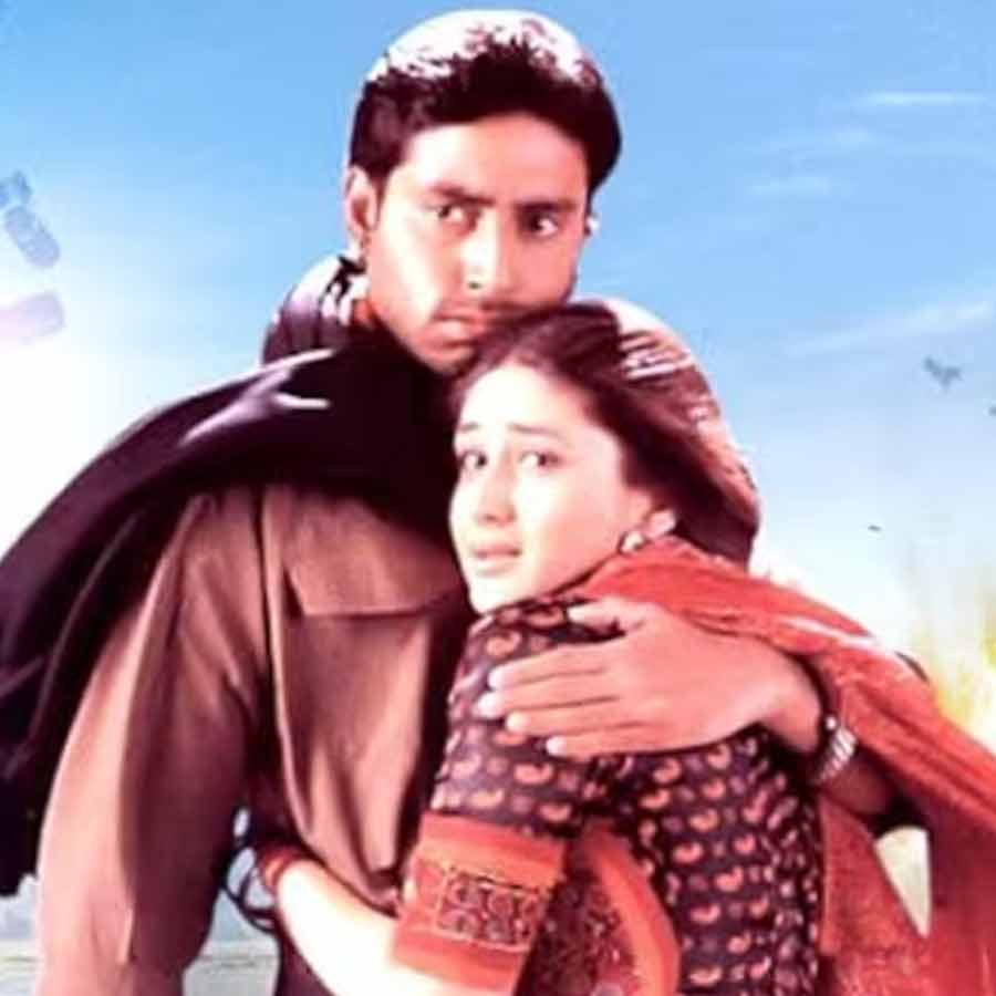 Kareena Kapoor Khan and Abhishek Bachchan in Refugee movie