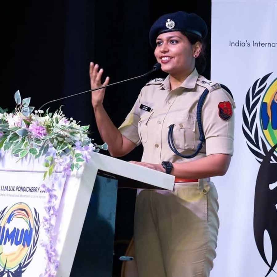All need to know about IPS Isha Singh, who scolds Thalapathy Vijay’s party TVK’s leaders