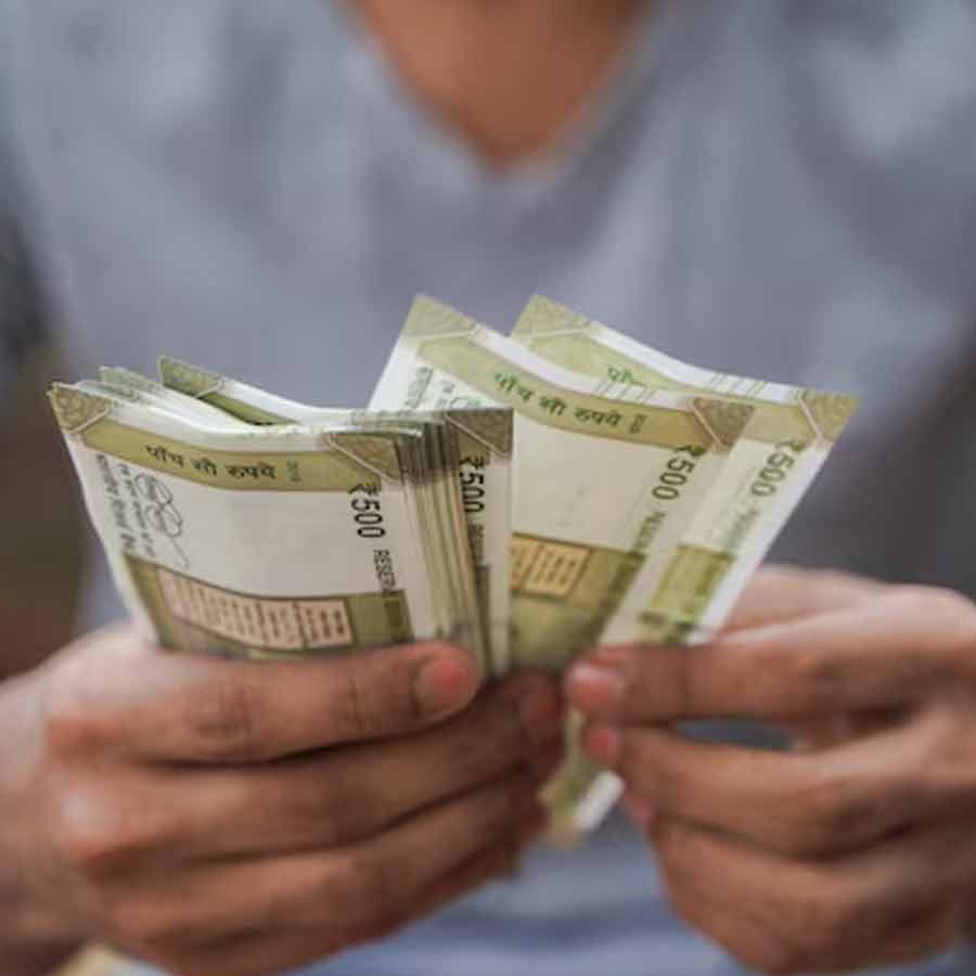 Amid in-hand salary reduce fear, union labour ministry gives clarification