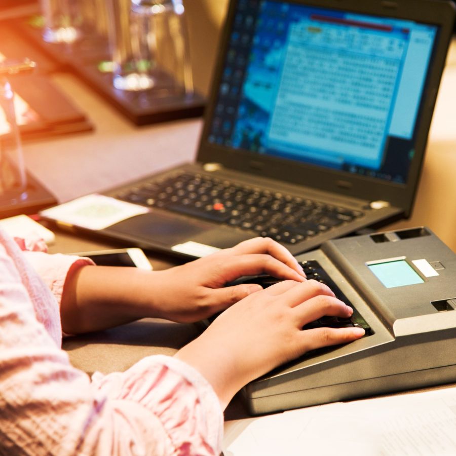 Career options for 12th pass in Junior Stenographer role at National Metallurgical Laboratory Dgtl