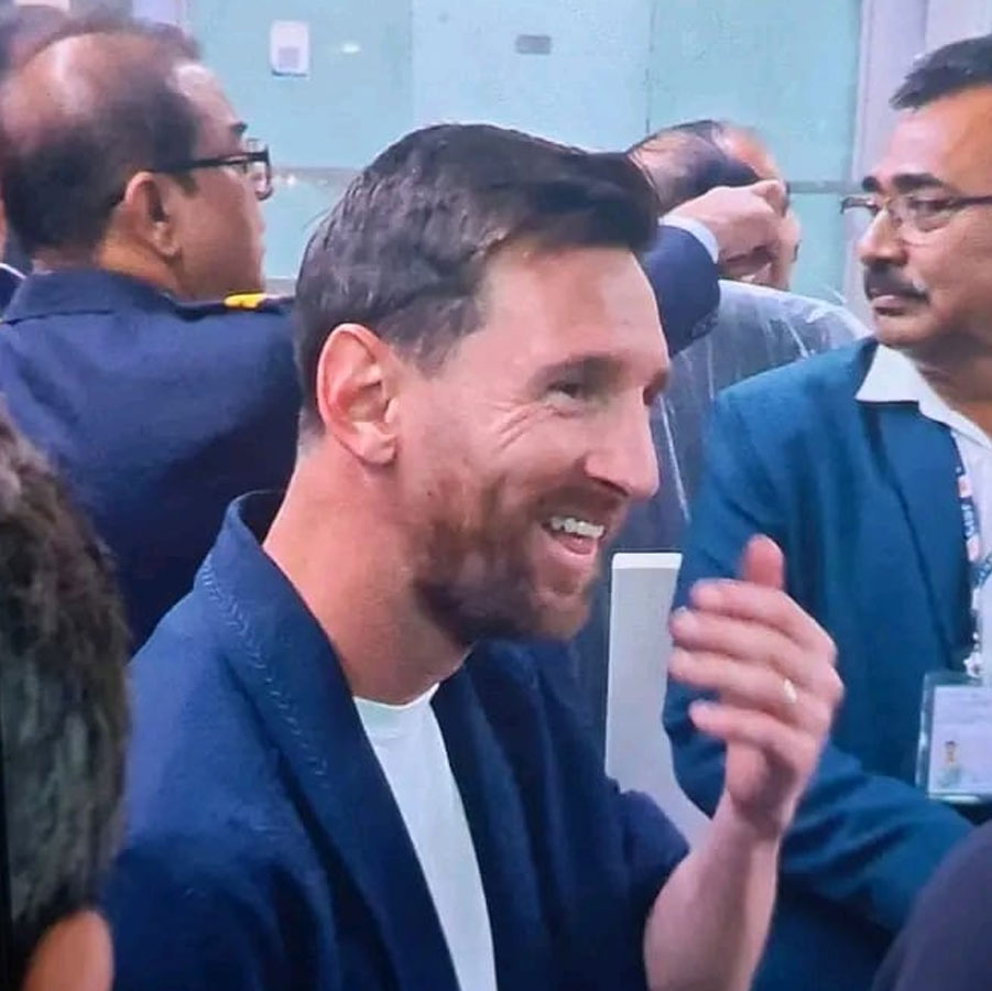 Lionel Messi reaches Kolkata dgtl